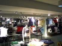 H & M (Torino)